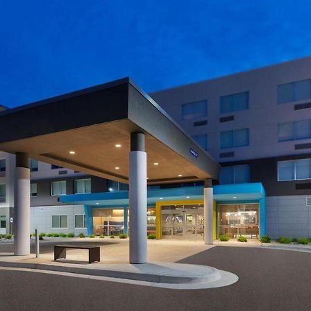Hotel Tru By Hilton Comstock Park Grand Rapids, Mi Exterior foto