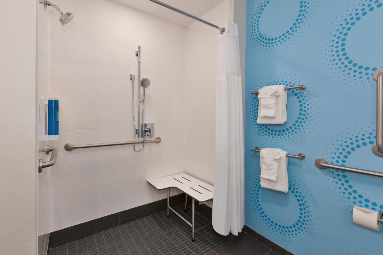 Hotel Tru By Hilton Comstock Park Grand Rapids, Mi Exterior foto