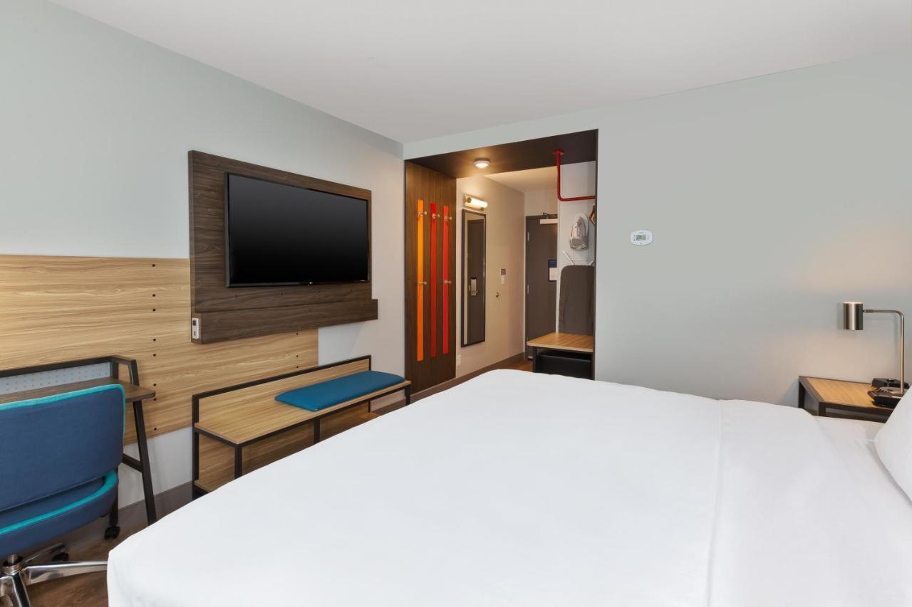 Hotel Tru By Hilton Comstock Park Grand Rapids, Mi Exterior foto